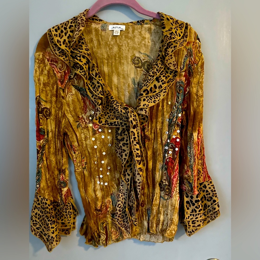 Women’s summer top